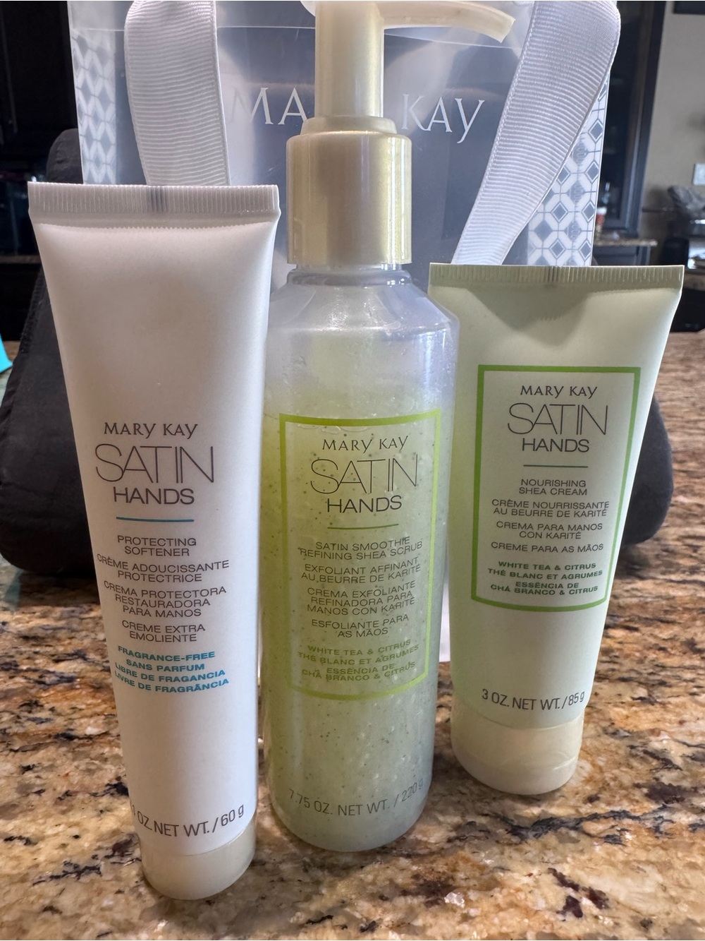 Mary Kay Satin Hands Trio - White Tea & Citrus